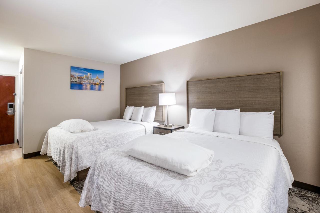 Red Roof Inn Plus+ & Suites Savannah - I-95 Georgetown Exteriör bild